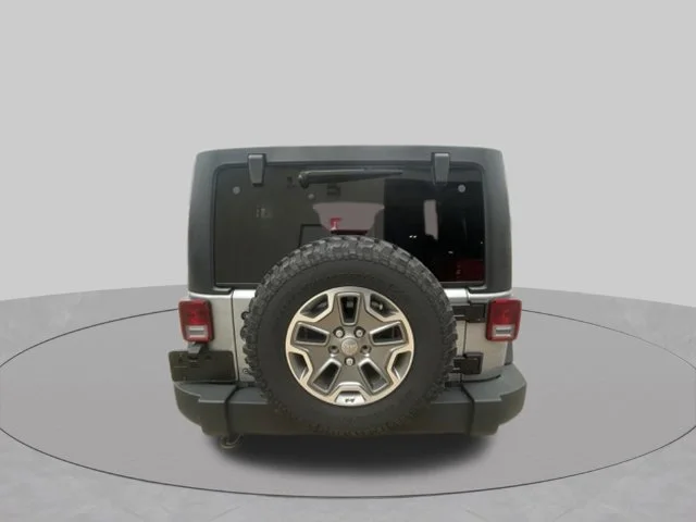 Used 2014 Gray Jeep Unlimited Rubicon image 5
