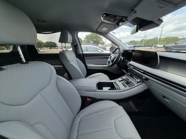 Used 2025 Typhoon Silver Hyundai SEL image 5