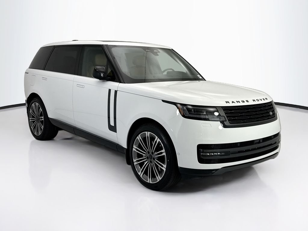 New 2026 Fuji White LAND ROVER SE 7 Seats image 3