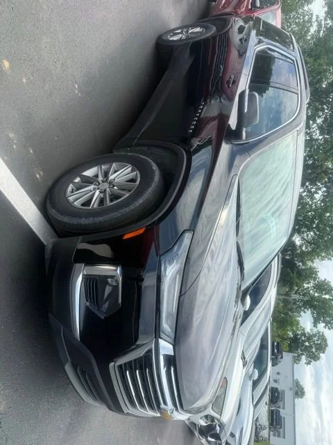 Used 2023 Mosaic Black Metallic Chevrolet LT Cloth image 3