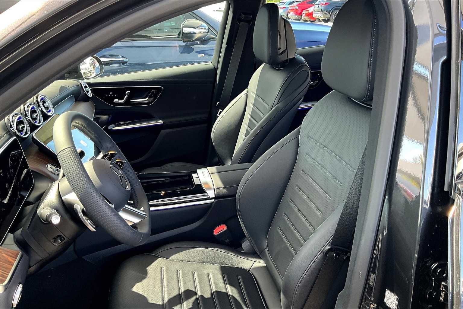 New 2026 Graphite Grey Metallic Mercedes-Benz GLC 300 image 17