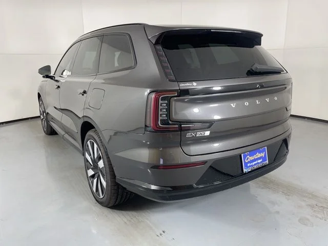 2025 Volvo EX90 Ultra - Photo 6