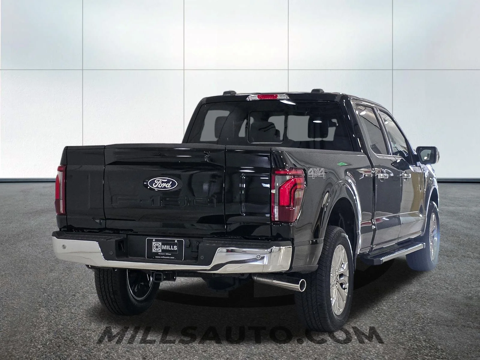 New 2026 Agate Black Metallic Ford Lariat® image 7