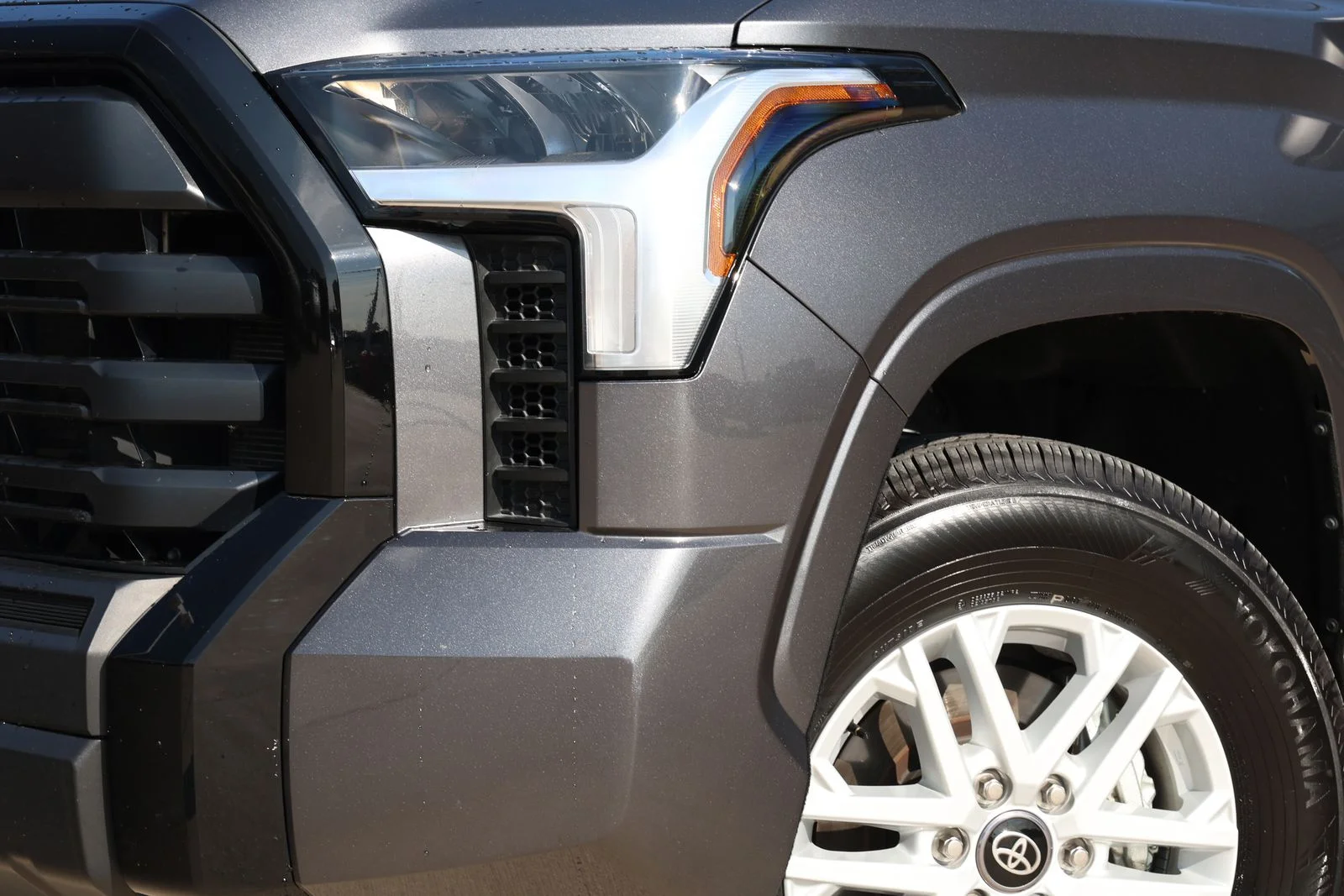 Used 2025 Gray Toyota SR image 9