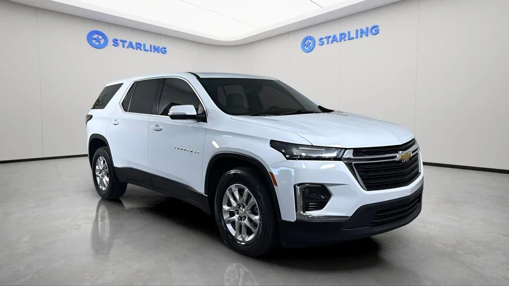 Used 2023 Summit White Chevrolet LS image 9