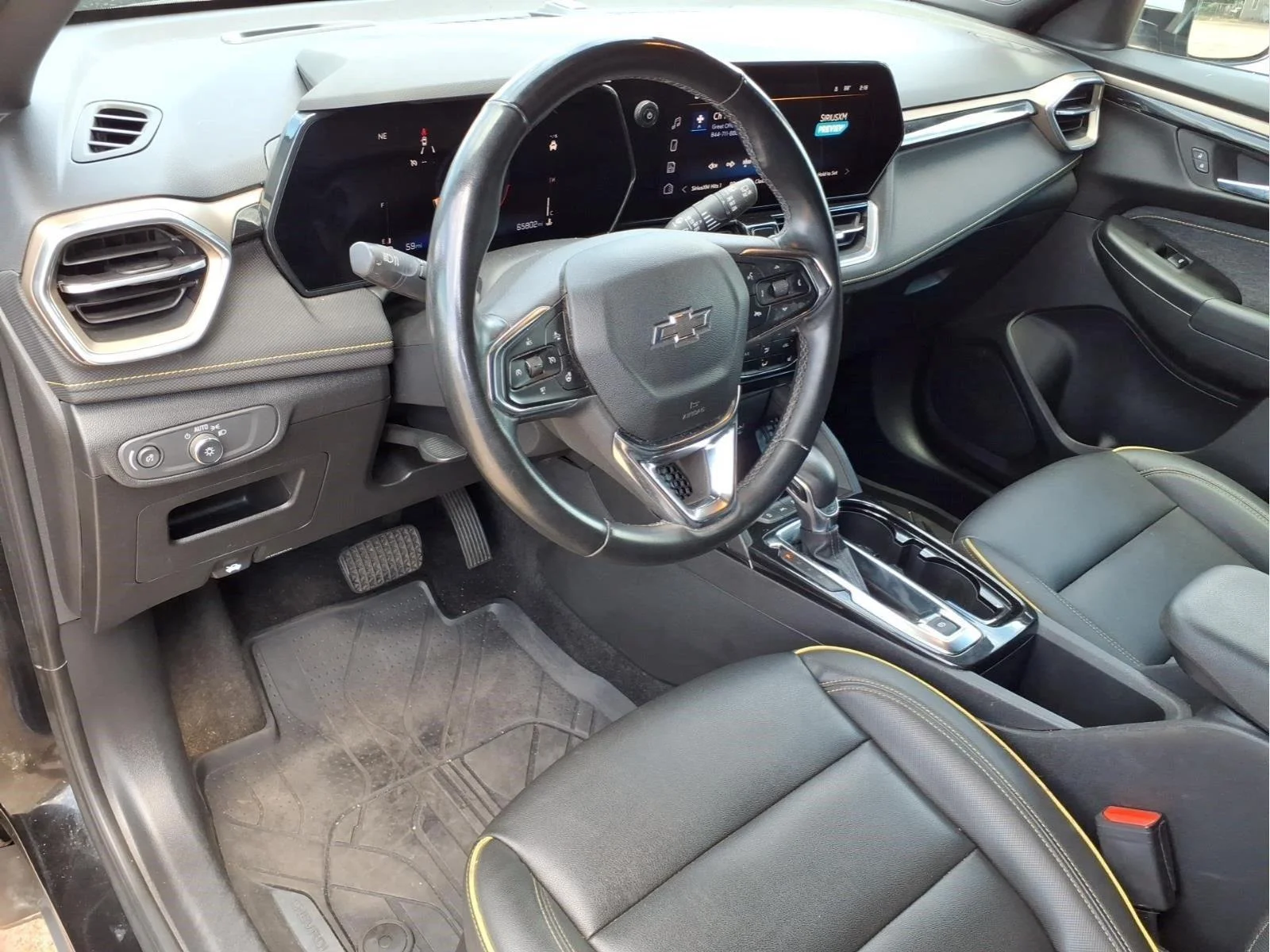 Used 2024 Mosaic Black Metallic Chevrolet ACTIV image 16
