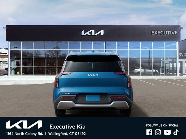 New 2026 Ocean Blue Kia Wind AWD image 5