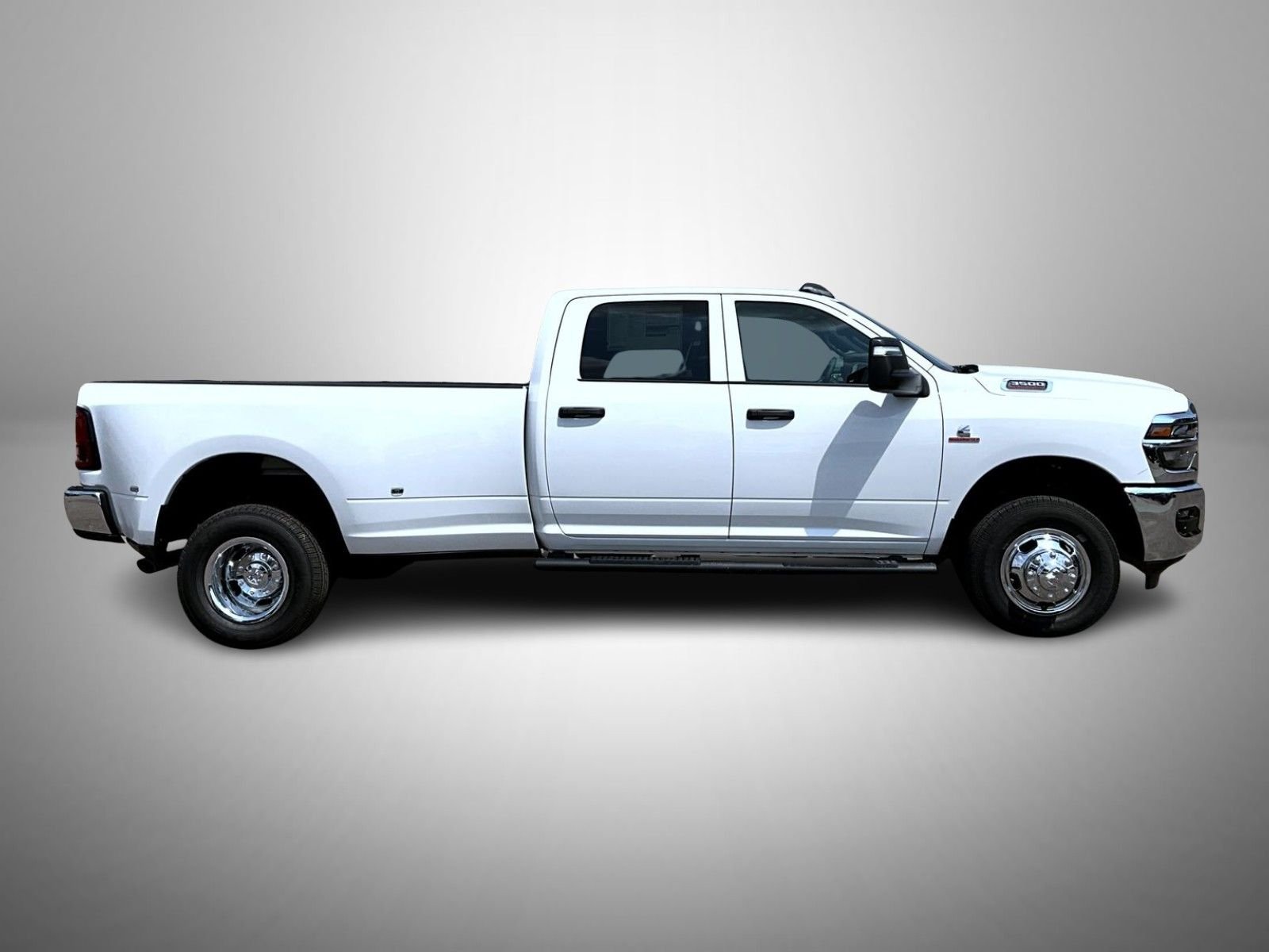 New 2026 Bright White Clear-Coat Exterior Paint RAM Tradesman image 4