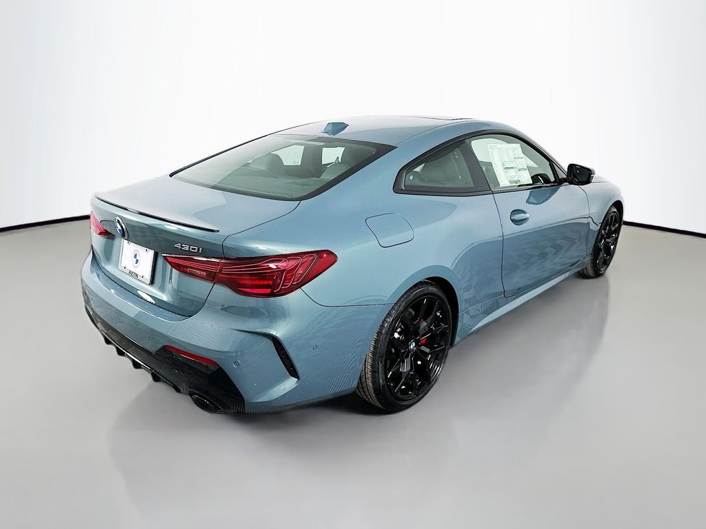 Used 2026 Cape York Green Metallic BMW 430i image 5