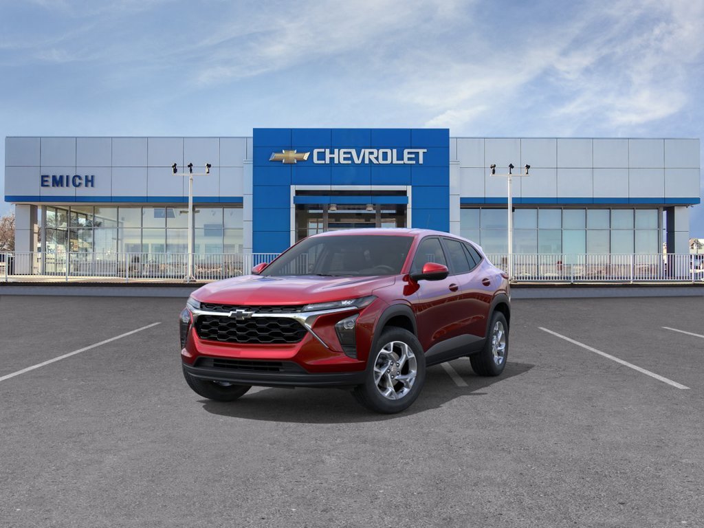 2026 Chevrolet Trax LS - Photo 8