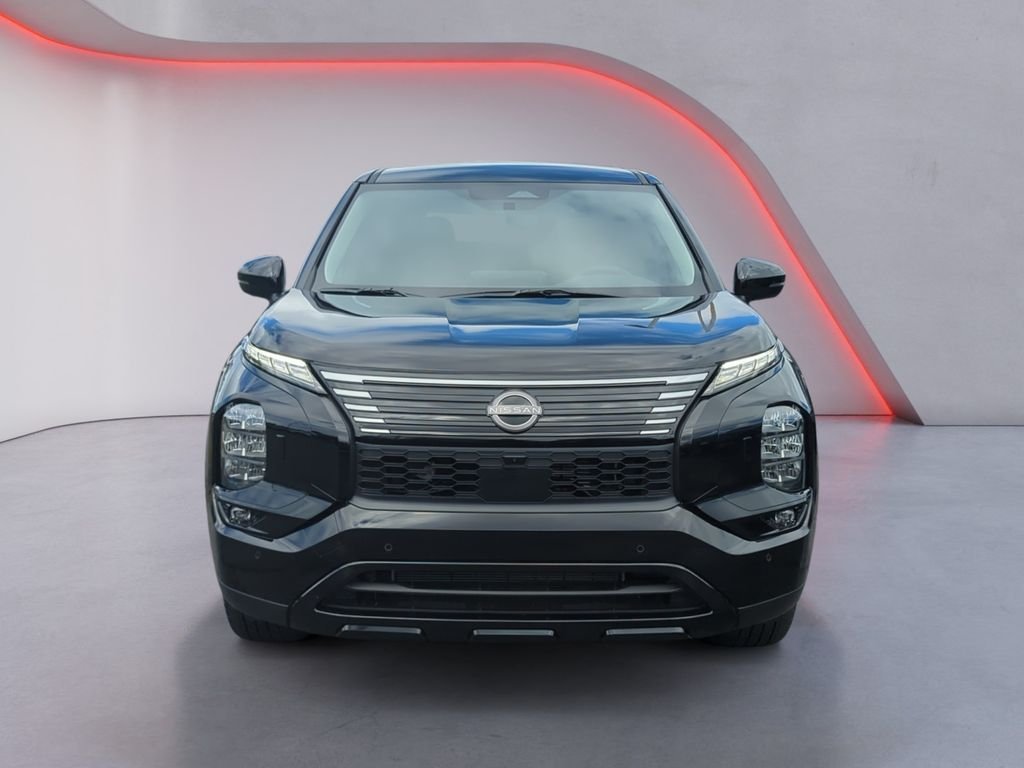 New 2026 Black Nissan SL image 8