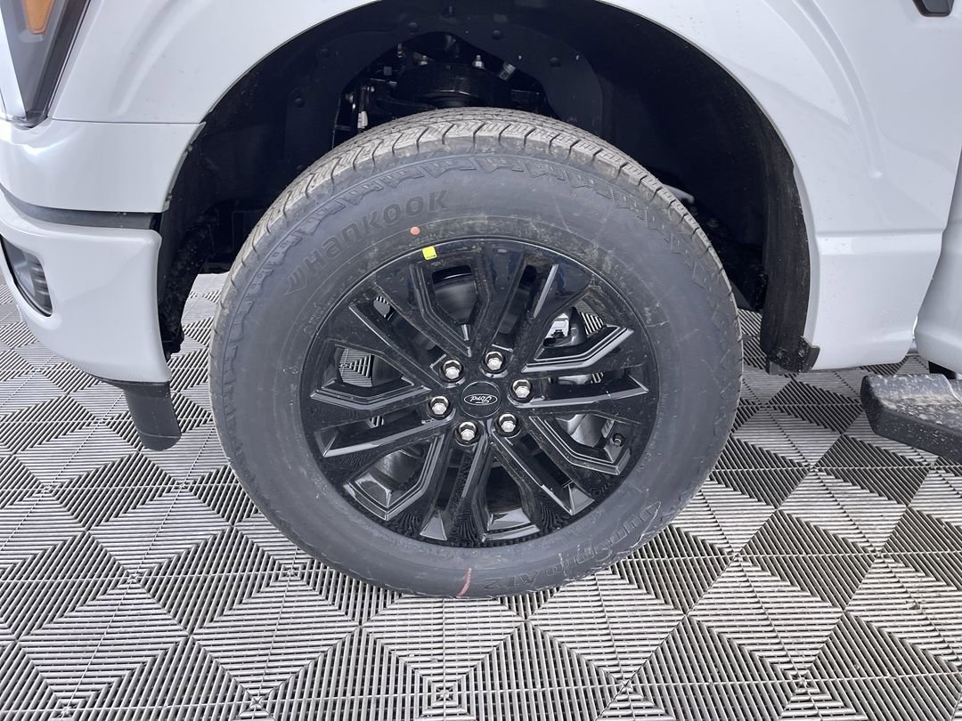 New 2026 Avalanche Ford Lariat image 27