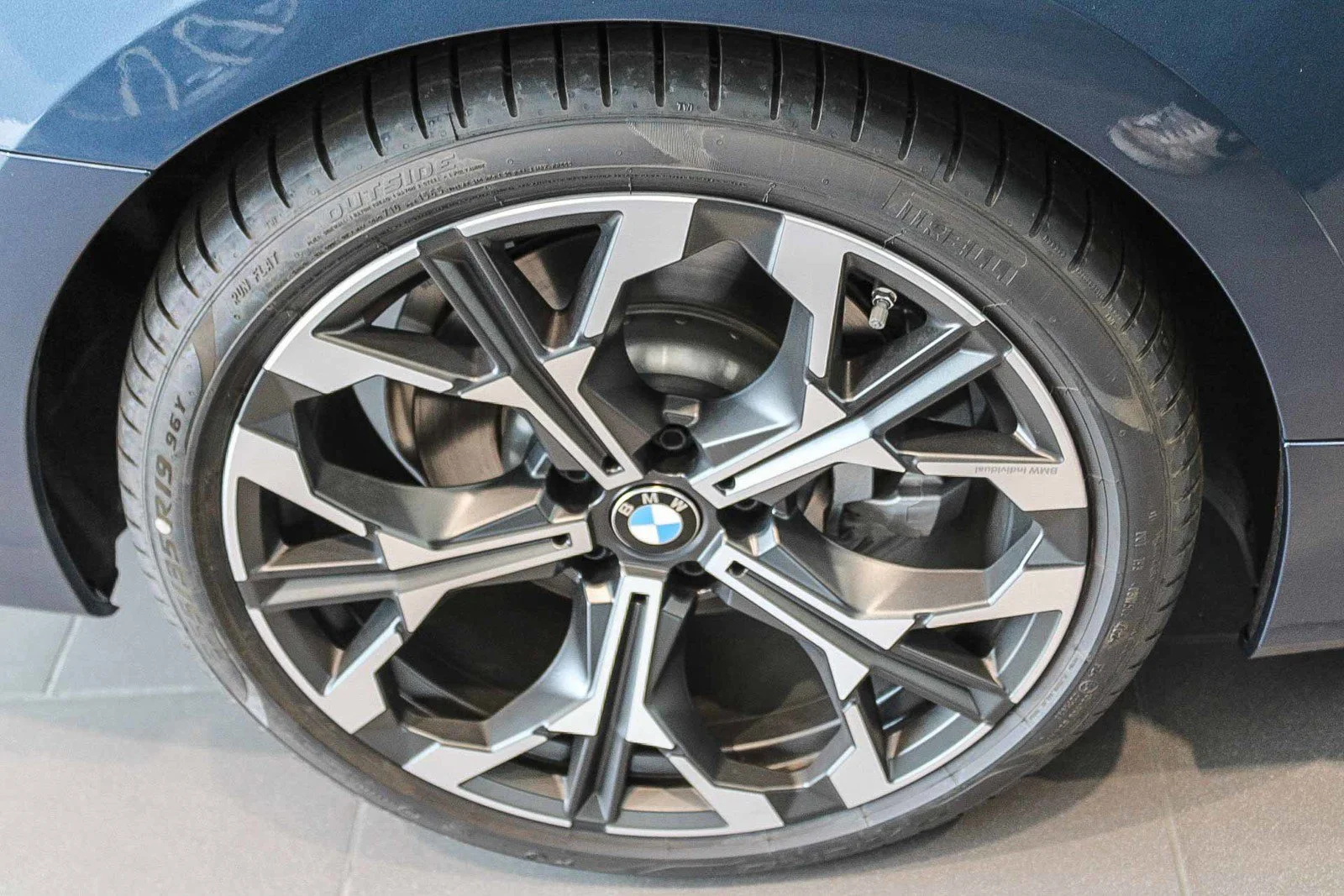 2025 BMW 4 Series 430i - Photo 11