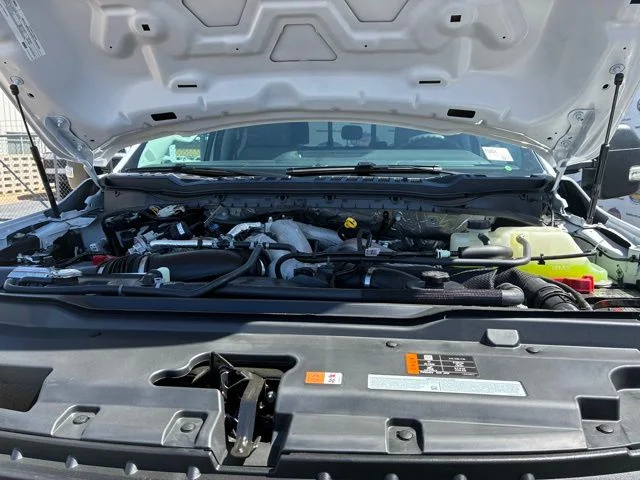 New 2026 Oxford White Ford XL image 16