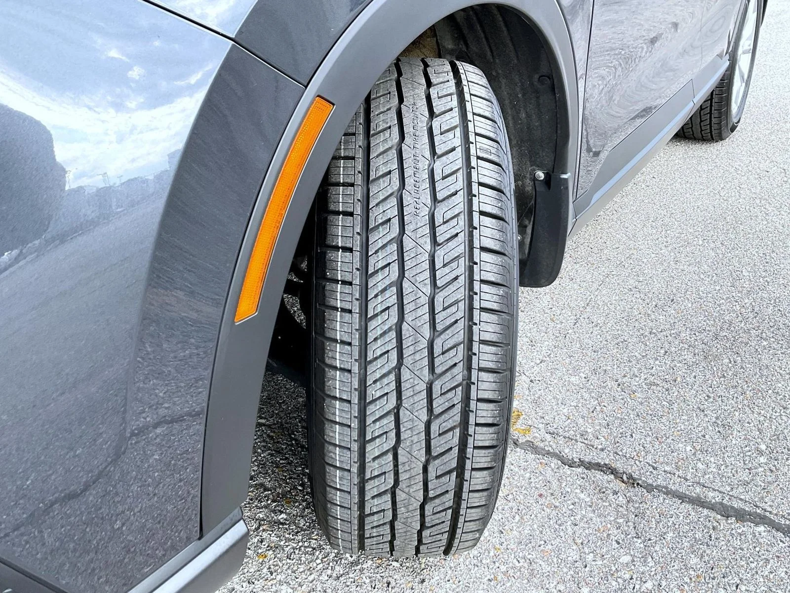 Certified Used 2025 Black Honda EX-L image 23
