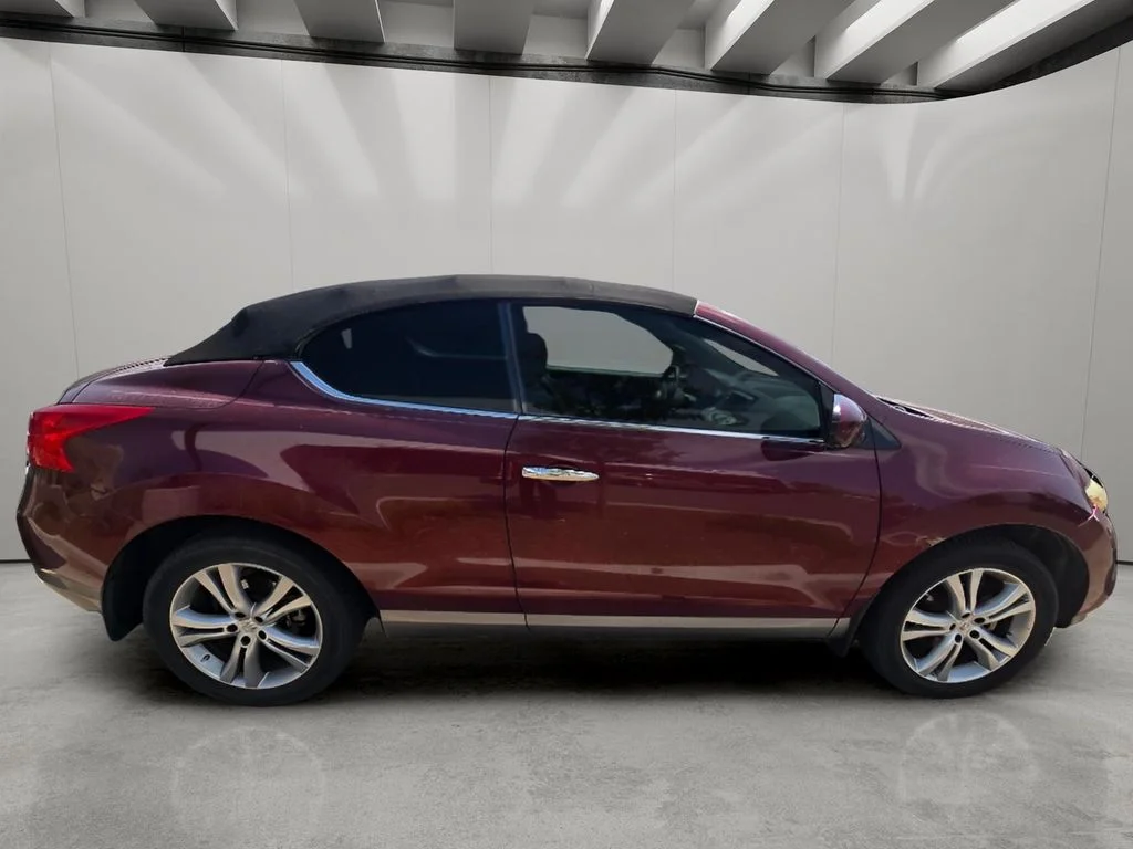 Used 2011 Merlot Metallic Nissan Base image 7