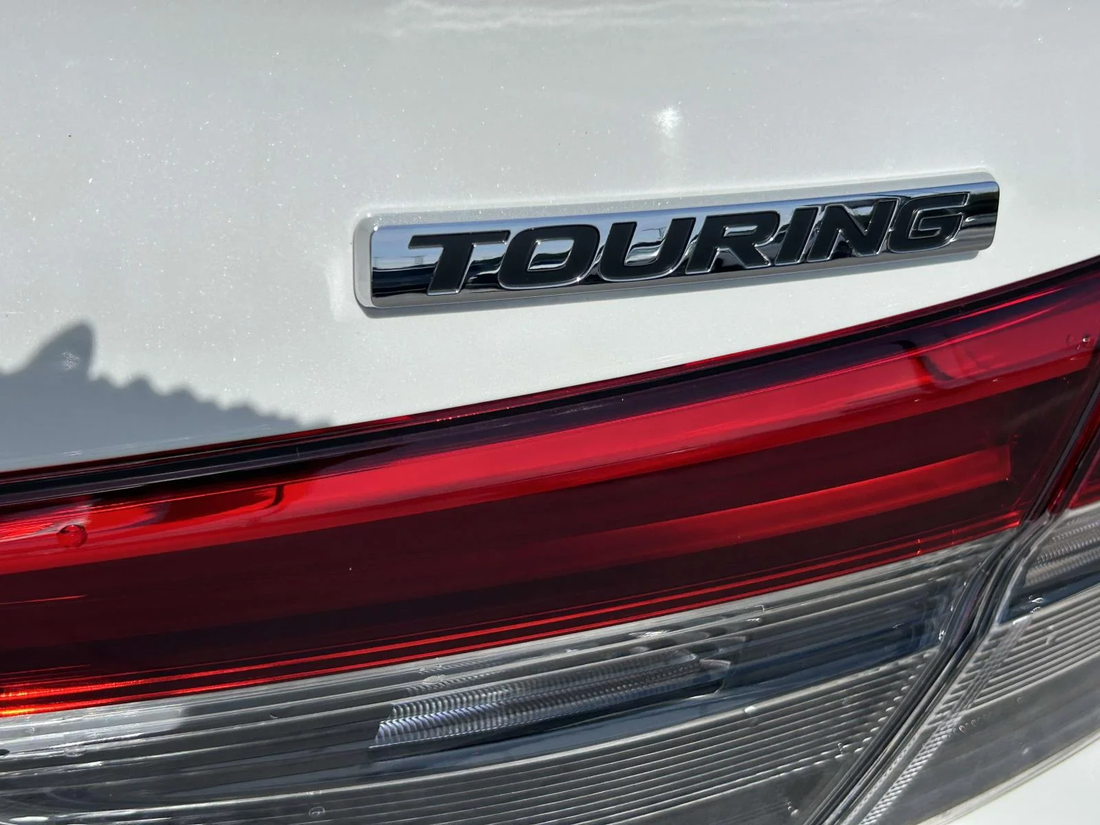 Used 2024 White Honda Touring CVT image 6