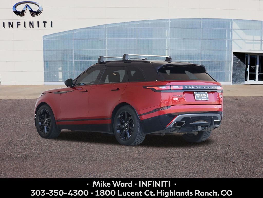 Used 2019 Red Land Rover HSE R-Dynamic image 4