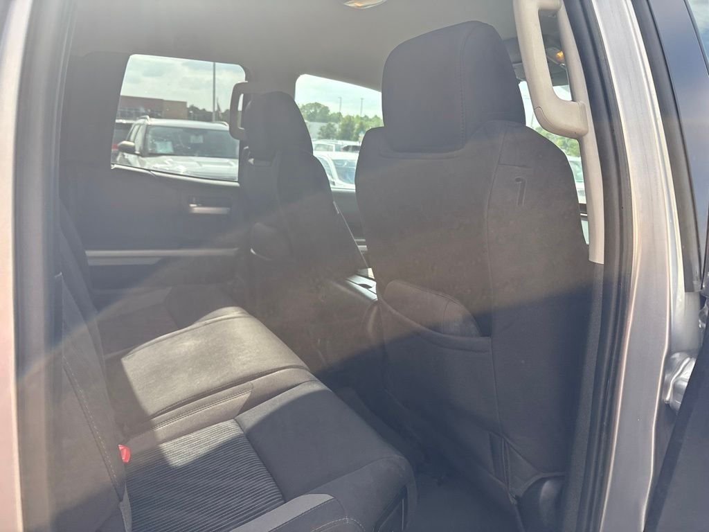 Used 2016 Silver Sky Metallic Toyota SR5 image 28