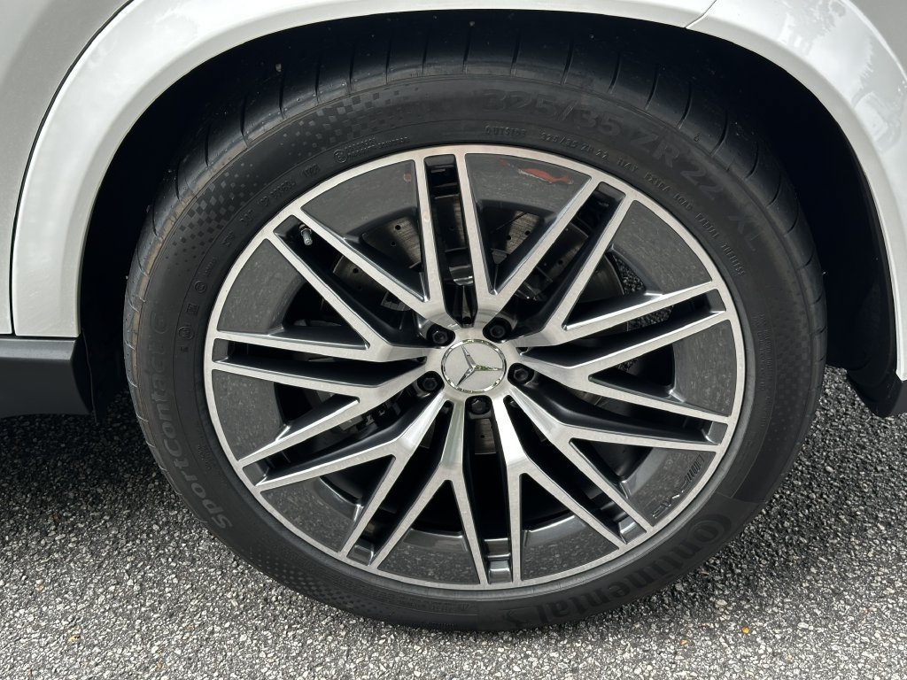 New 2027 MANUFAKTUR Moonlight White Metallic Mercedes-Benz AMG® GLE 53e image 60