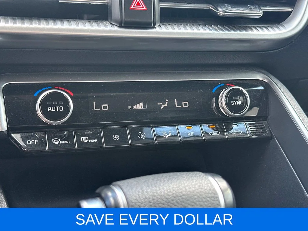 Used 2023 White Kia LXS image 14