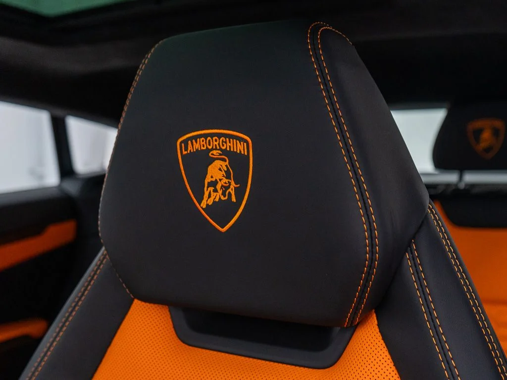 Used 2022 Blu Cepheus Lamborghini  image 17
