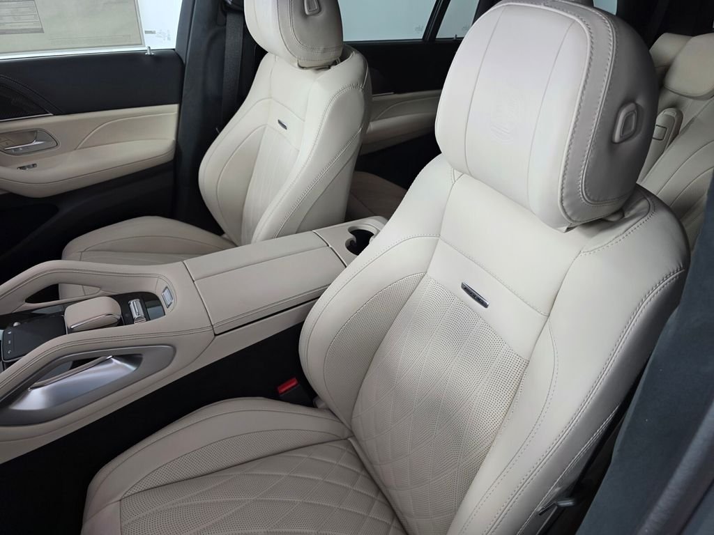 New 2026 MANUFAKTUR Silicon Grey Mercedes-Benz AMG® GLS 63 4MATIC+ SUV image 8
