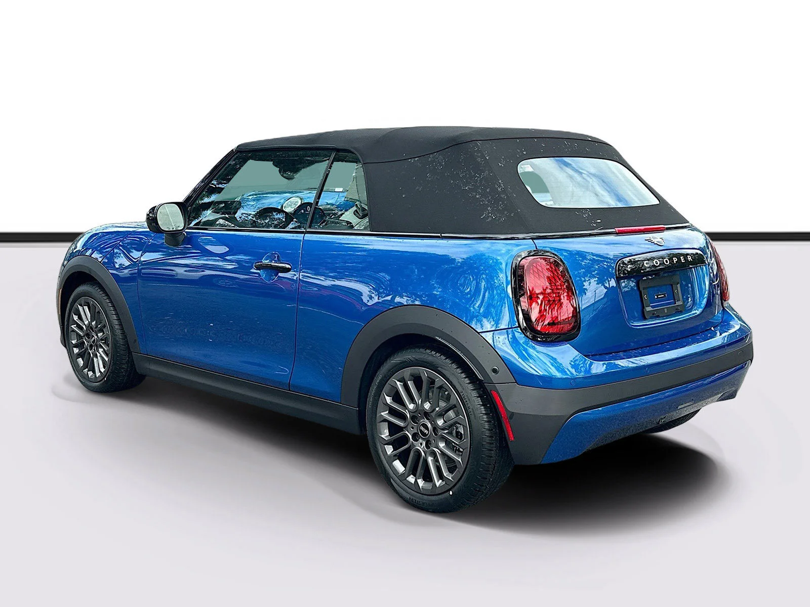 2026 MINI Convertible Base - Photo 4