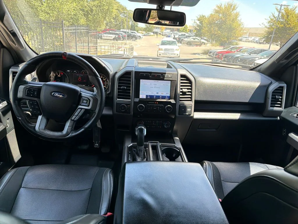 Photo 31