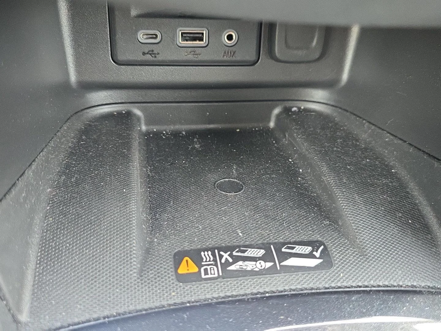 Used 2023 Summit White Chevrolet Premier image 18