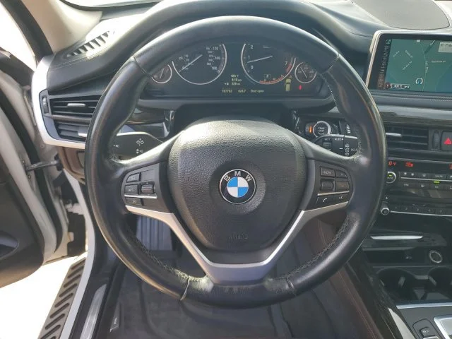 Used 2014  BMW xDrive35i image 16