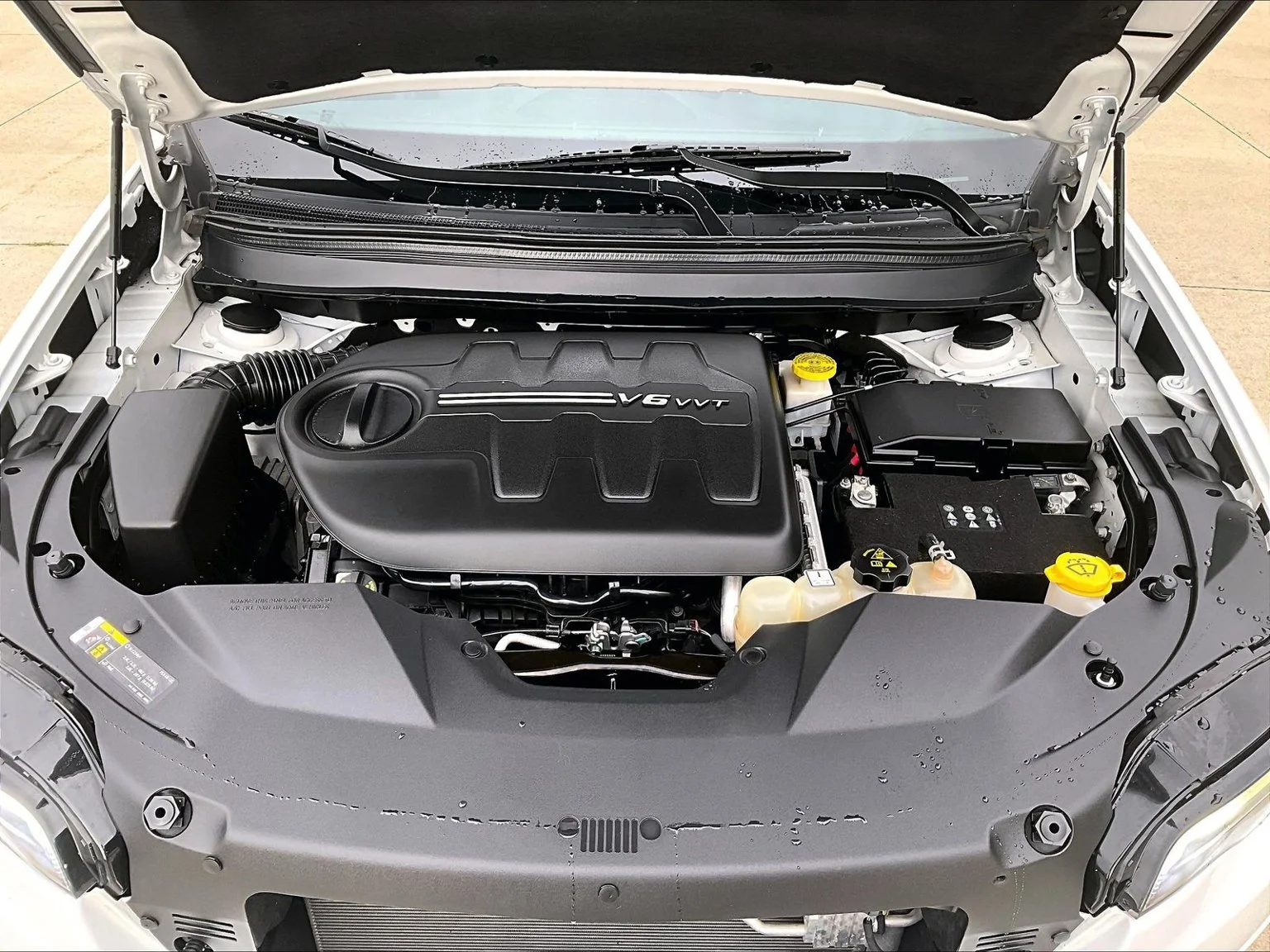 Used 2020 White Jeep Limited image 11