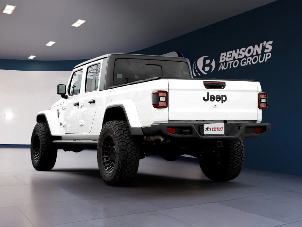 New 2024 White Jeep Sport S image 5
