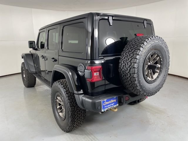 New 2025 Black Clear-Coat Exterior Paint Jeep Rubicon 392 image 6