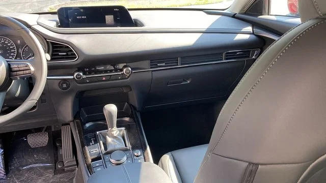 2025 Mazda CX-30 Preferred - Photo 10
