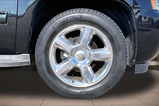 Used 2013 Black Chevrolet LT image 9