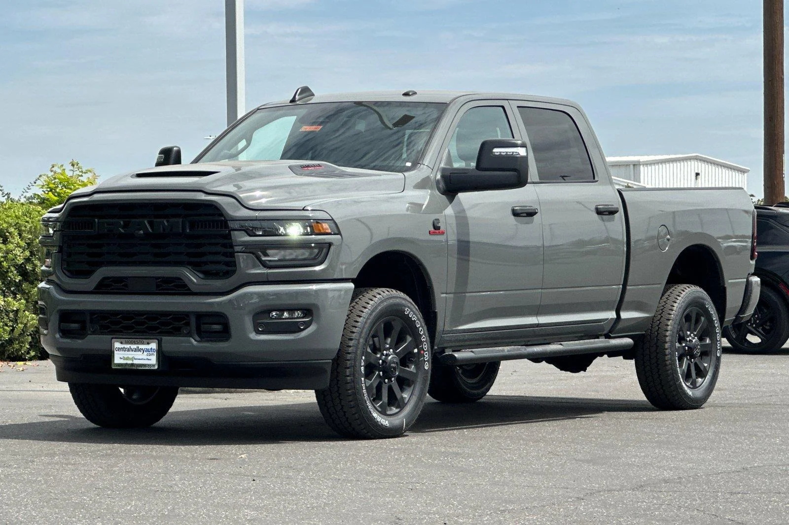 New 2026 Ceramic Gray Clearcoat RAM Black Express image 8