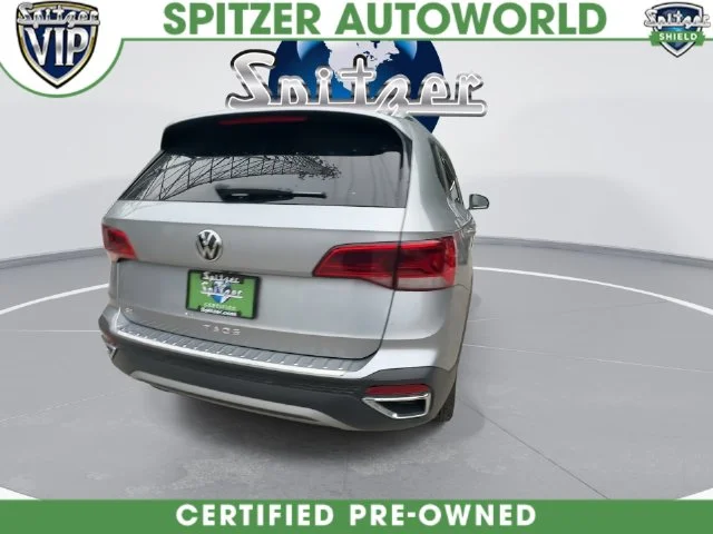 Certified Used 2023 Silver Volkswagen 1.5T SE image 9