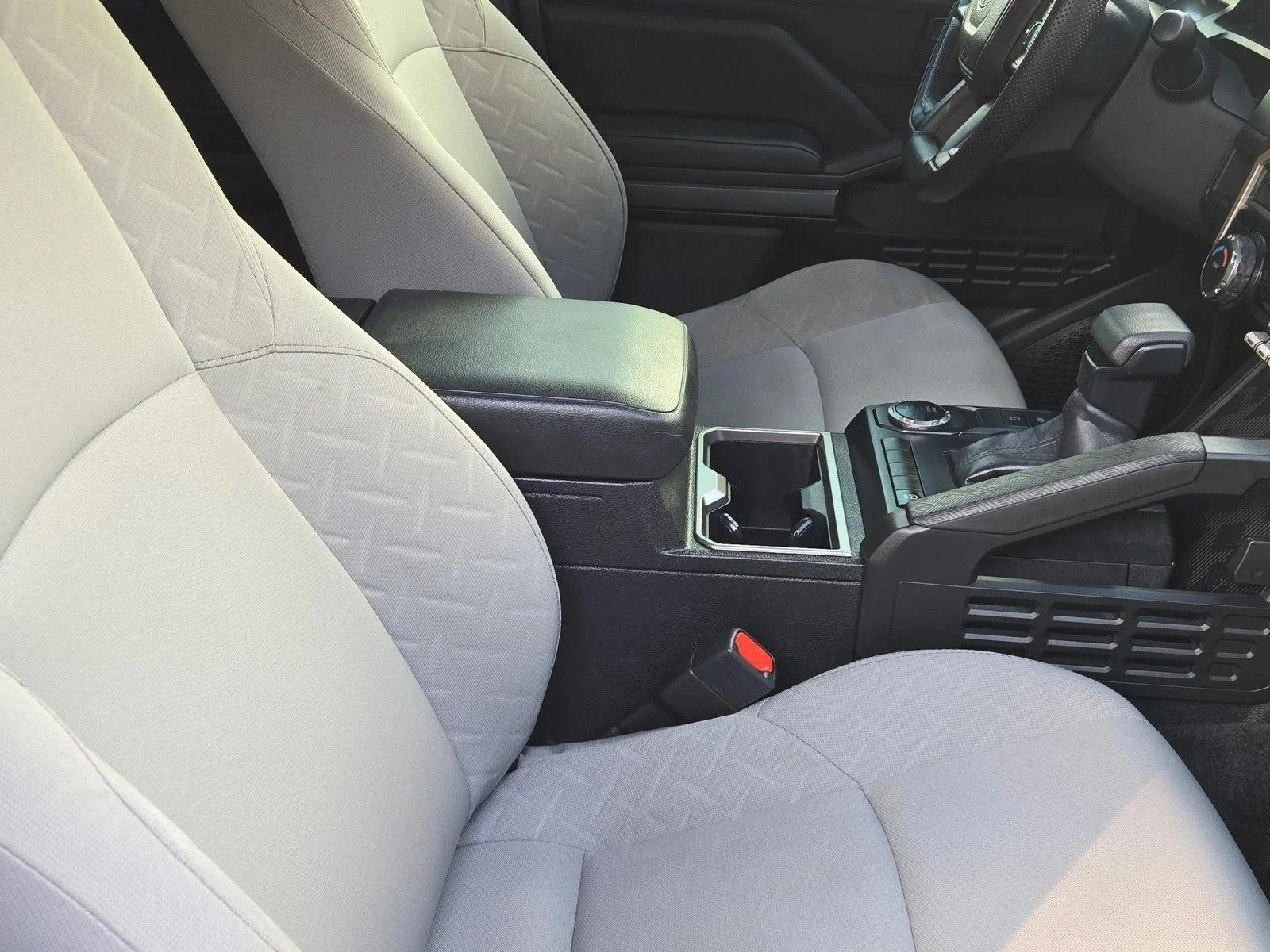 Used 2024 Ice Cap Toyota SR5 image 19