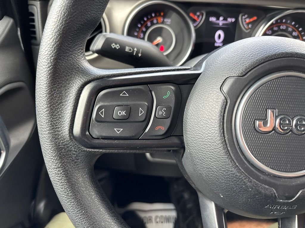 Used 2019 Black Jeep Sport image 16