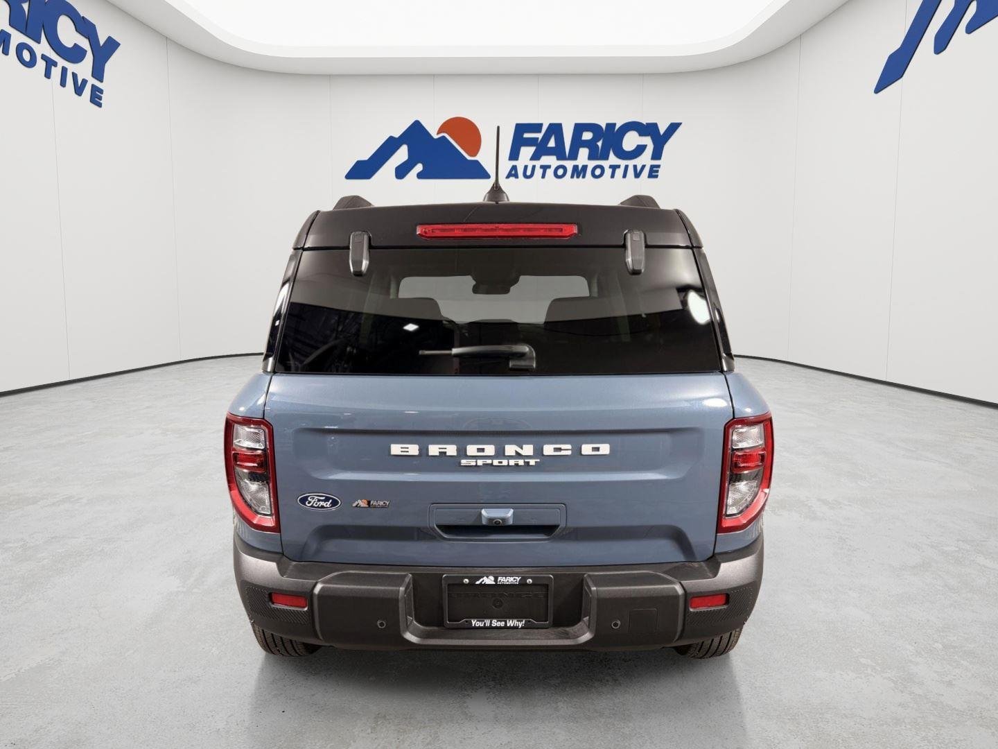 Used 2026 Azure Gray Metallic Ford Outer Banks image 4