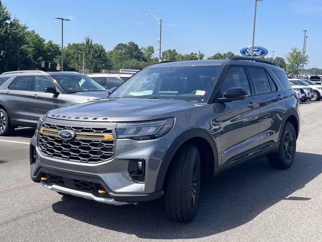 New 2026 Gray Ford Tremor image 5