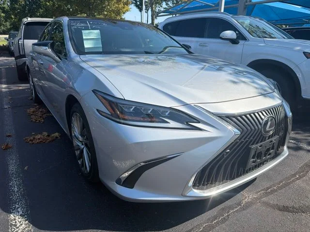 Used 2019 Silver Lexus 350 Ultra Luxury image 1