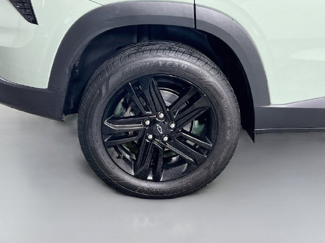 2025 Chevrolet Trax Activ - Photo 35
