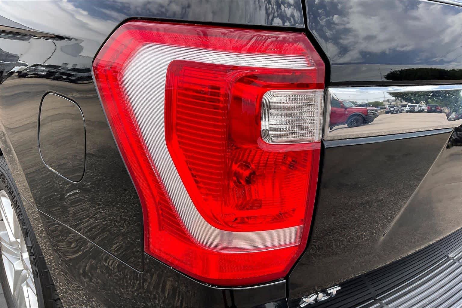 Used 2020 Agate Black Ford XLT image 28