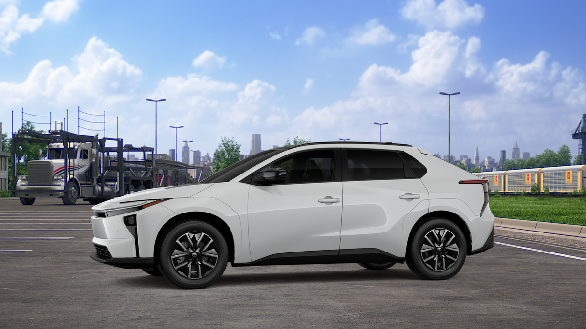 New 2026 Wind Chill Pearl Toyota XLE image 3