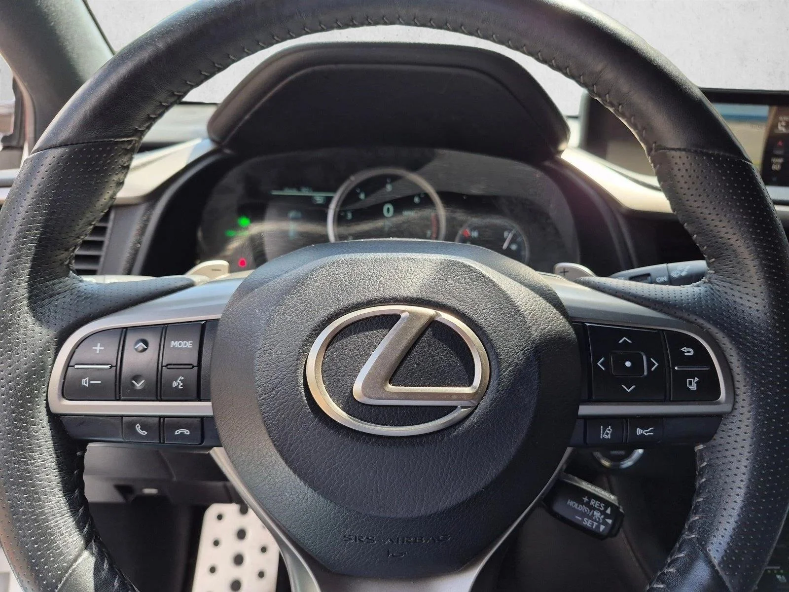 Used 2019 Ultra White Lexus RX 350 F SPORT image 12