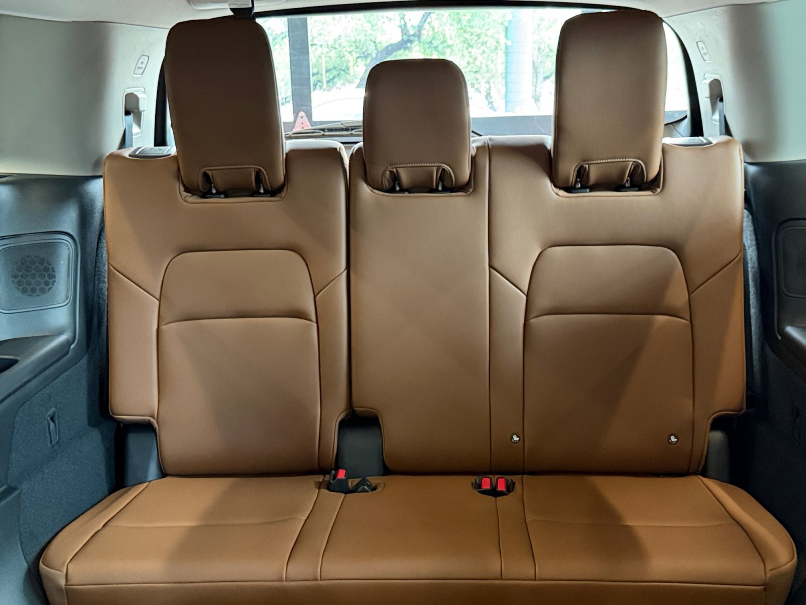 New 2026 Everest White Pearl Tricoat Nissan Platinum image 28