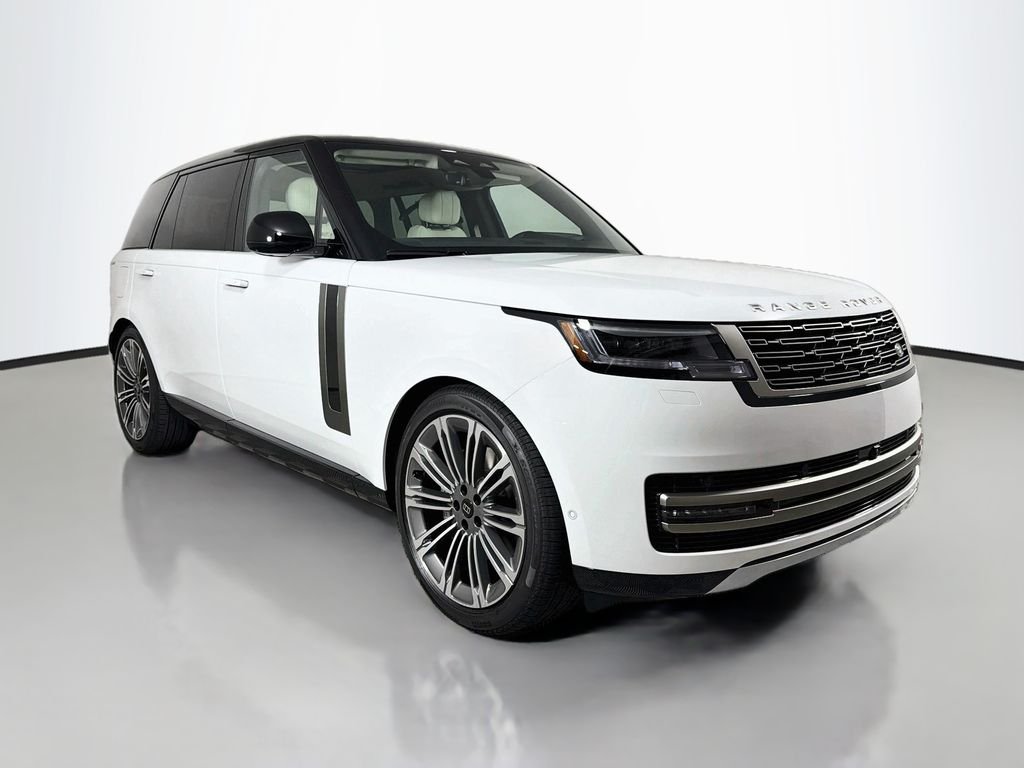 New 2027 Fuji White Land Rover SE image 3