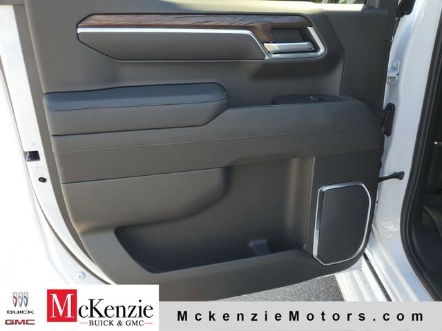 2026 GMC Sierra 1500 SLT - Photo 23
